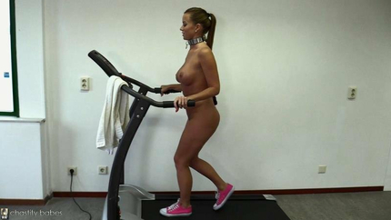 Cindy Dollar - Vibrating Egg Run (ChastityBabes) (2022 | FullHD)