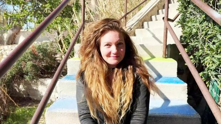 Anastasia - 30 years old, medical secretary in Annecy! (2025 | FullHD)