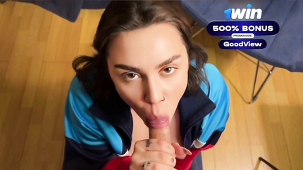 Good View Couple - Freshman Shows how to Fuck on First Day of College (2025 | HD)