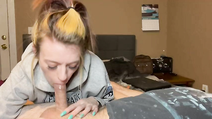 Babyybutt delivers slobbery, wet, bubbly blowjob (2025 | SD)