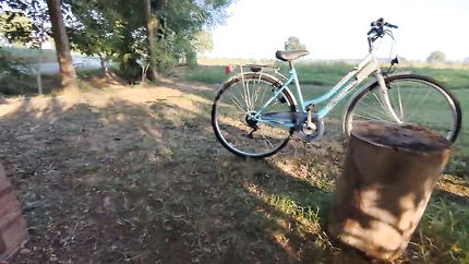 Luca Ferrero - Big slut known on the cycle path gets fucked on the bench but the tractor ruins everything (2025 | SD)