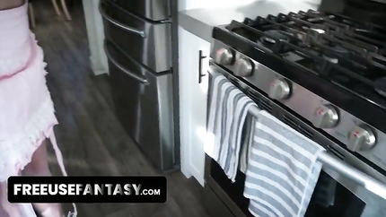 Alex Coal, Marcus London - FreeUse Fantasy - Charming Girl Gets Her Pussy Eaten And Fucked Silly While Cooking On Livestream (2025 | SD)