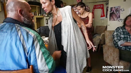Nicole Love, Valentina Sierra, Redneck John, Thomas Crown - MONSTER COCK GANG e03: Stepmother Sucking Cocks (2025 | SD)