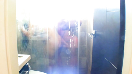 SURPRISING MY NEIGHBOUR IN THE SHOWER WITH ADAMANDEVE AND LUPO (2025 | SD)