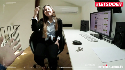 Charlie Dean, May Thai - Charlie Dean Picks Up and Asian Tourist and Makes Her Squirt (2025 | HD)