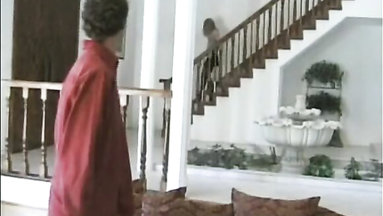 Alexis aus Californien ist 18 und steht auf Maenner + Frauen (2025 | SD)