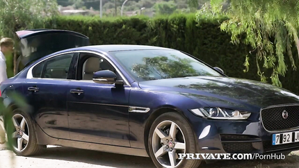 Mia Blow, Chris Diamond - Curvaceous Tattooed Mia Blow gets Ass Fucked! (2025 | HD)