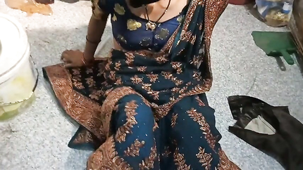 Bhabhi Ji Ko Choda Uski Room Me HD Video XXX Porn (2025 | SD)