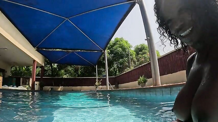 Black Swan - He Suddenly Pulls My Bathing Suit to the Side and Fucks Me in the Pool (2026 | SD)