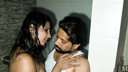 Indian Desi Pornstar Tejashwini Hardcore Bathing Fucking with Naukar (Staff) By Hard Cock (2026 | SD)