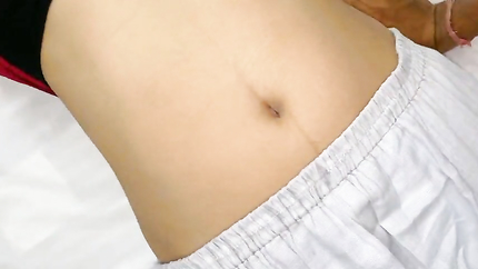 Riya ki first chudayi mote lund Wale uncle ne ki with hindi dirty dialogue full story (2026 | SD)