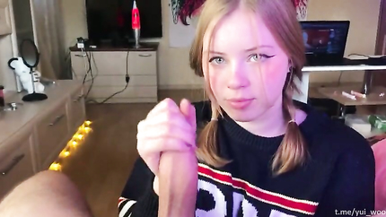 Student girl gently sucks and loves cum (2026 | SD)