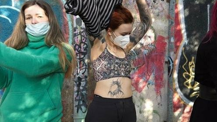 Cheri, Josie Fresh, Poppy - Spray Paint Graffiti Girls Cheri Josie Poppy Dancing And Tagging (2023 | FullHD)