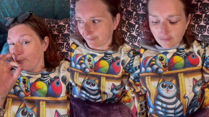 Super excited story telling from avant-garde, accidental pornstar Rachel Wriggker whilst sneakily wanking under the covers (2026 | SD)