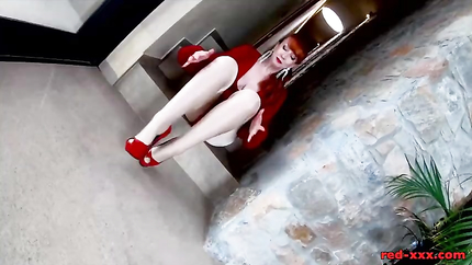 Red XXX toys her pussy in crotchless pantyhose (2026 | SD)