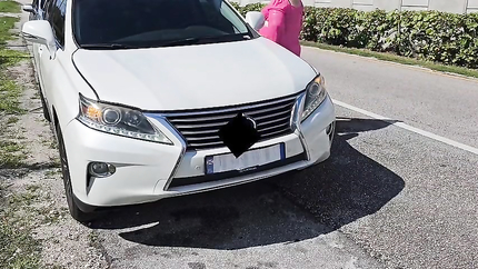 Mobile mechanic stop to give assistance with broken down car, but he ended up filling my pussy with his cum (2026 | SD)