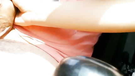 sex in the car in public with voyeurs, I show my pussy tits and suck the driver's penis (2026 | SD)