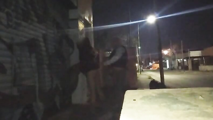 Risky public sex outdoors flashing her pussy on the streets of Argentina (2026 | SD)