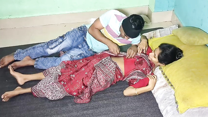NEW DESI VILLAGE HUSBEND AND WIFE SEX VIDEO (2026 | SD)