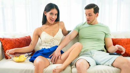 Carolina Guerrero - Shes All I Need - S49:E6 (2025 | FullHD)