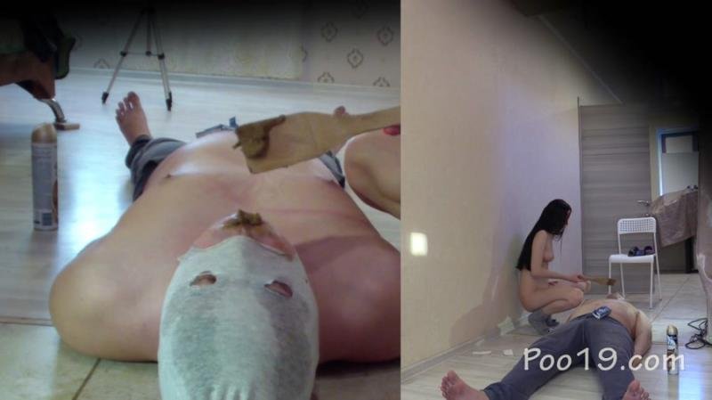 I cry with happiness to be Christina’s toilet with MilanaSmelly (2021 | 1920x1080)