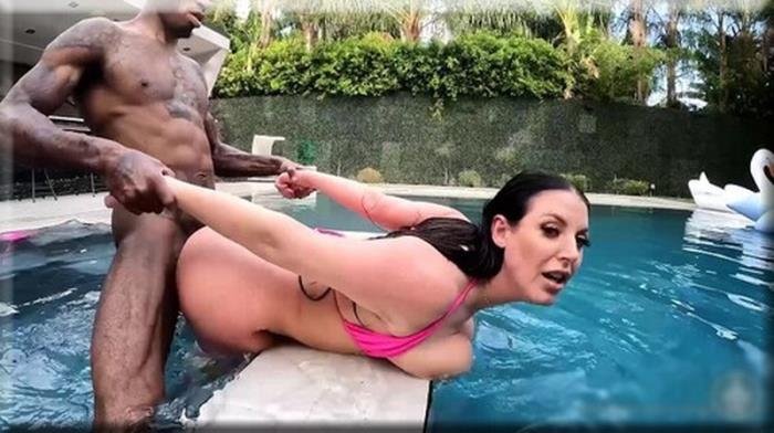 700px x 392px - BDSM Porn On The Phone Angela White - Hot Tub Hookup with wewantpressure  (2021 | SD)
