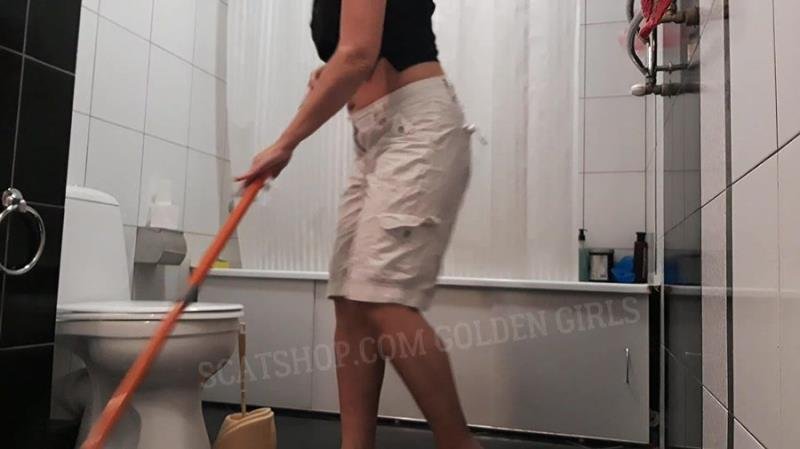 Crap while cleaning - Svetlana (2021 | FullHD | Scatshop)