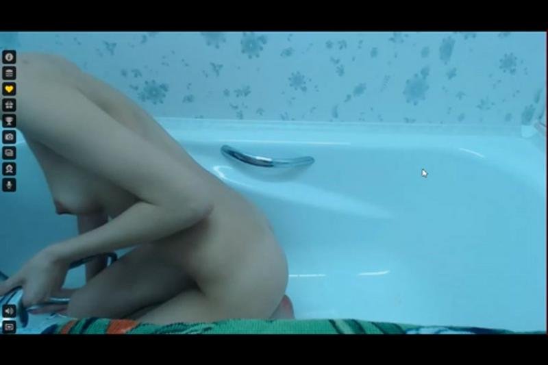 Russian girl shit play in bath - Angelica (2021 | SD)