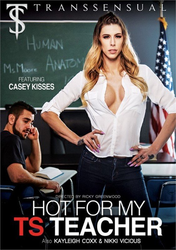 Casey Kisses, Kayleigh Coxx, Nikki Vicious - Hot For My TS Teacher (2022 | HD)