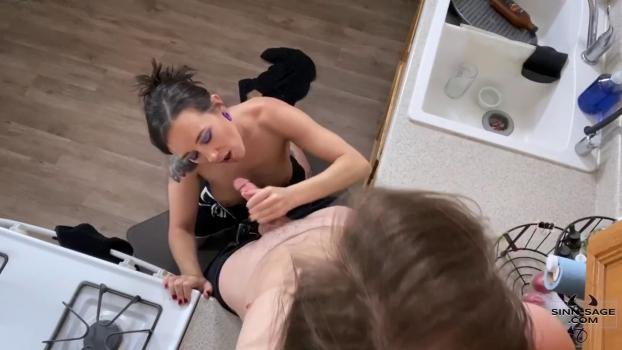 Sinn Sage - It's Hummer Time (2022 | FullHD)