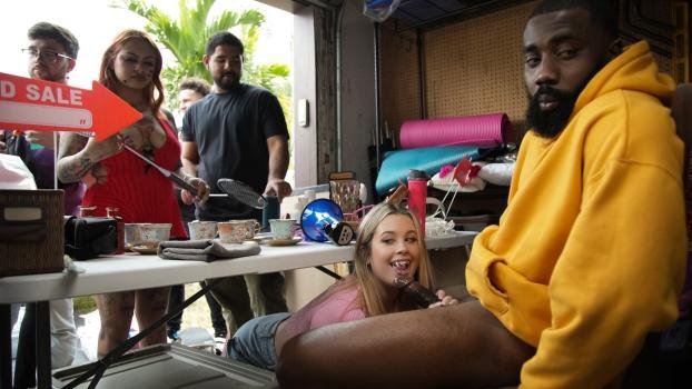 Ashley Alexander - For The Love Of Junk! (2025 | FullHD)