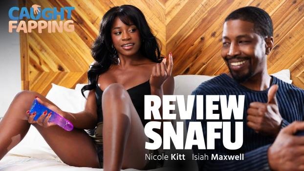 Nicole Kitt - Review Snafu (2025 | FullHD)