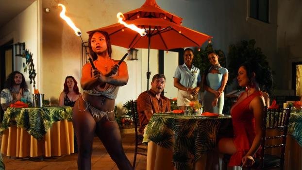 Kenna James, Scarlett Alexis - The Last Resort - Episode 1 (2025 | 2K)